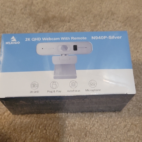 2K QHD Webcam with Remote - Silver - Picture 2 of 6